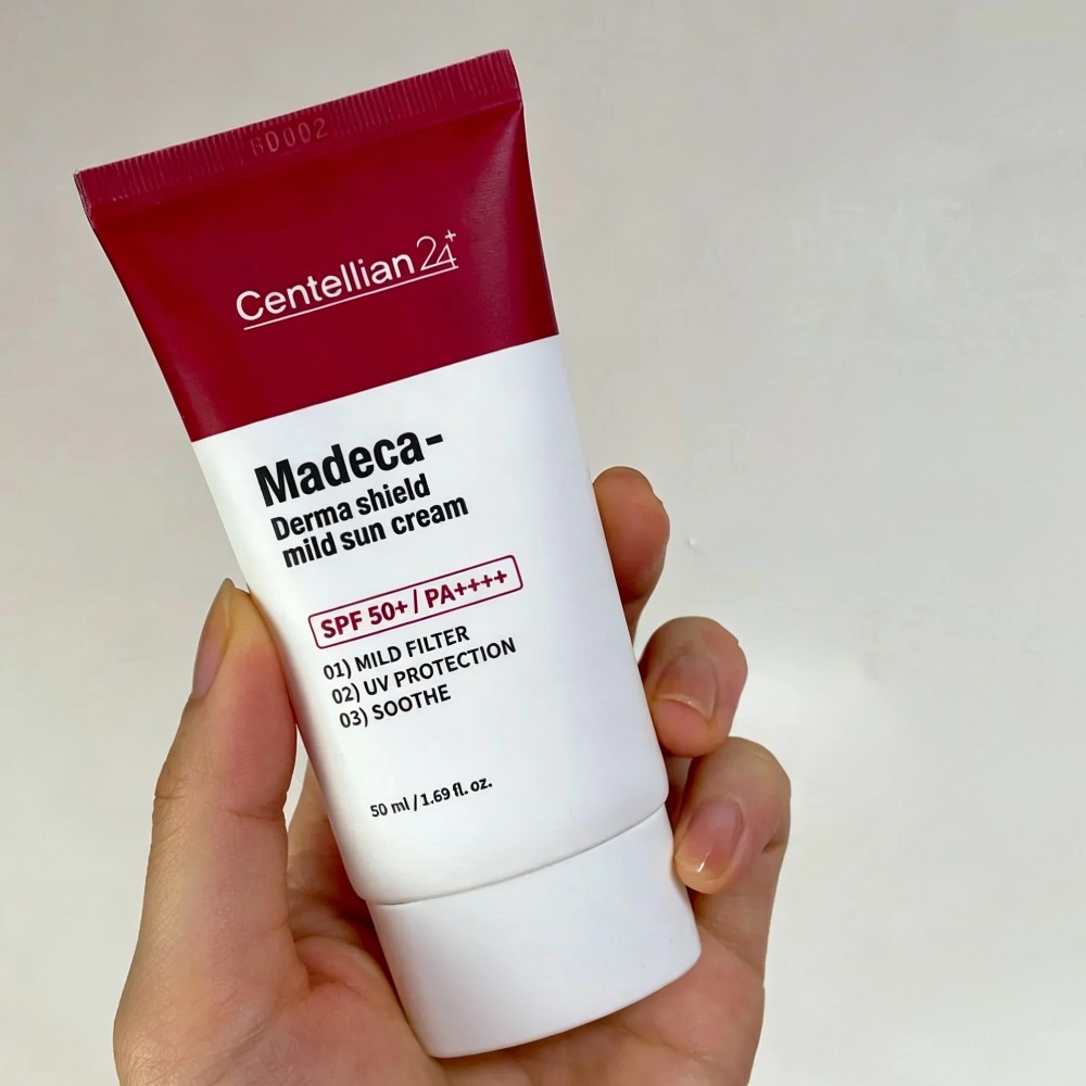 UVA/UVB Protection SPF 50+ PA+ - огляд і ціна Skincare Centella